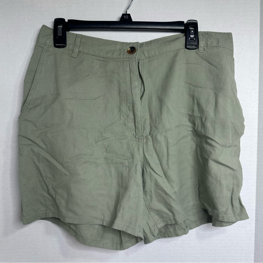 H&M Sage Green Women's Bermudas